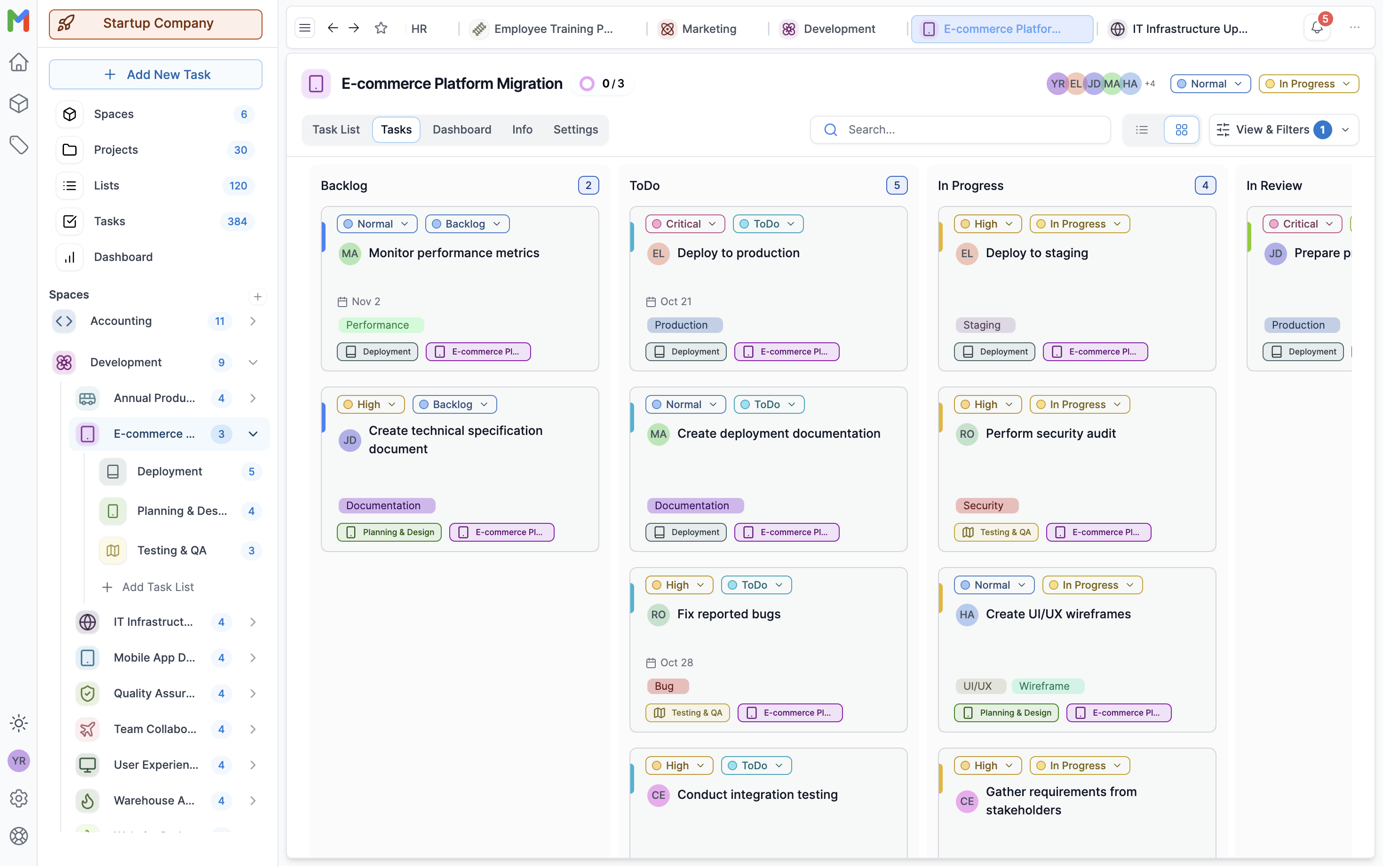 Mosaic workspace sidebar showing hierarchical project structure with nested Spaces, Projects, and Lists for team organization